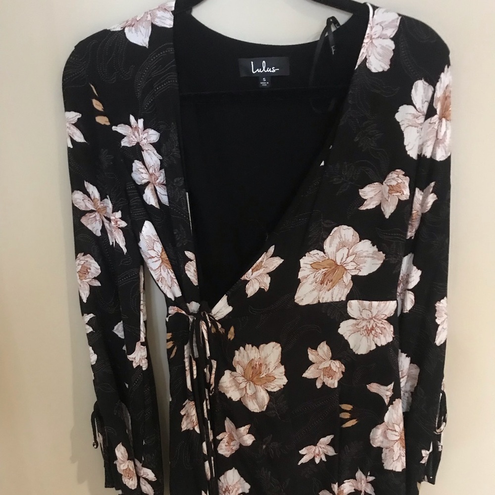 Floral wrap dress!